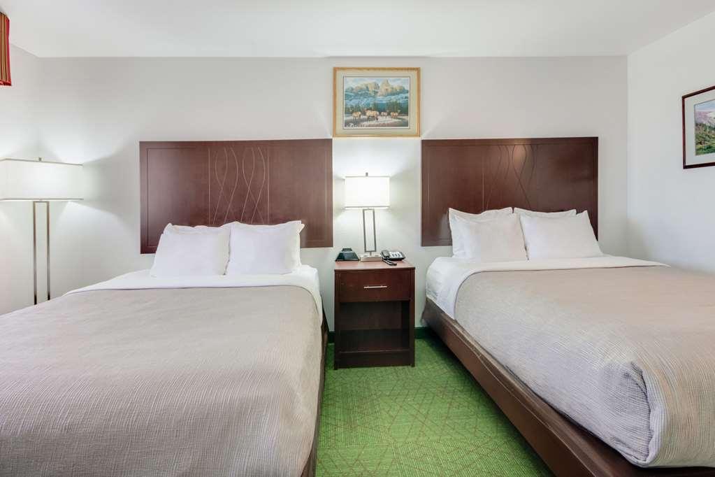 Quality Inn Belgrade Quarto foto
